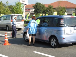 平成２５年度全国交通安全運動等における交通安全街頭指導活動